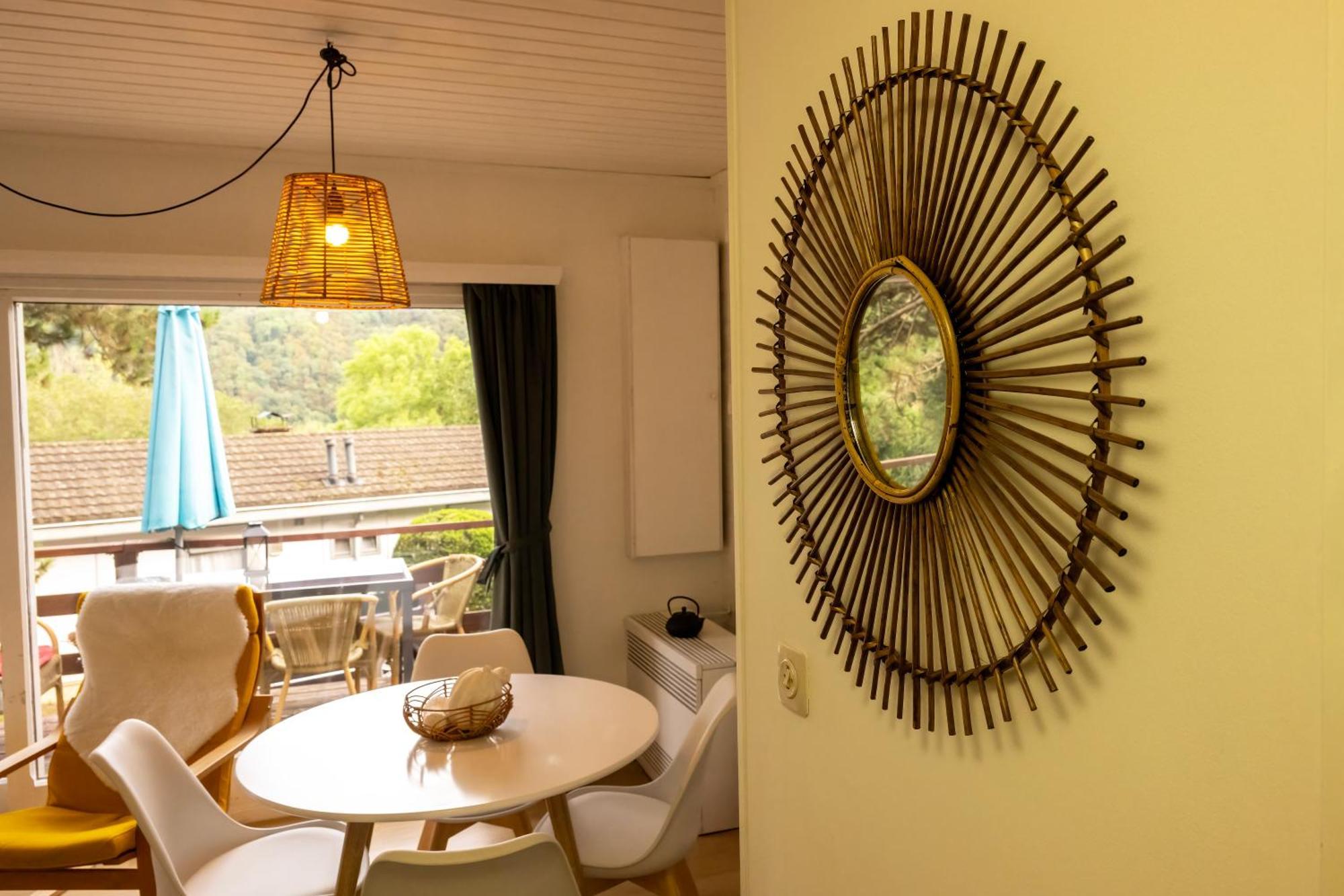 Laissez-Vous Enchanter Par La Vallee De La Meuse Hastiere-par-dela 外观 照片